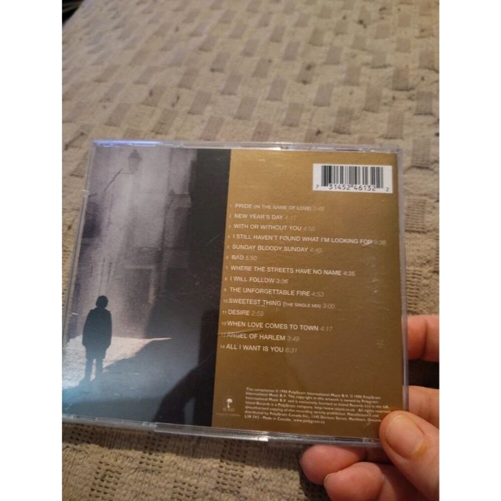 U2 cd - Picture 2 of 2